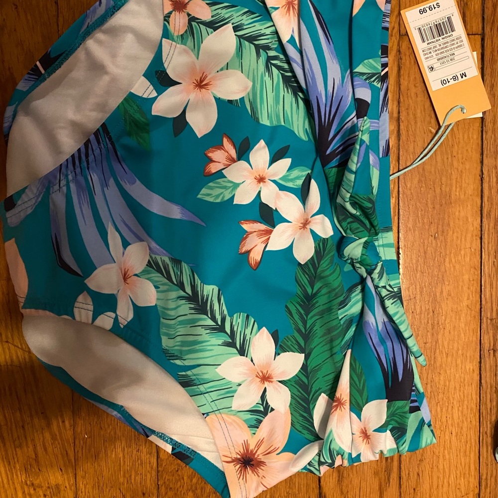 KONA SOL 2 pc bathing suit. - Picture 2 of 7